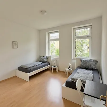 Privat Near Center Of Daire *