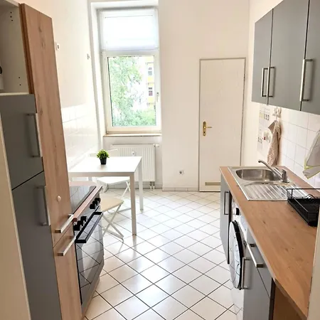 Privat Near Center Of Chemnitz